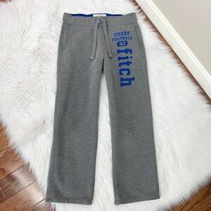 Vintage Y2K logo sweatpants 💙 by Abercrombie